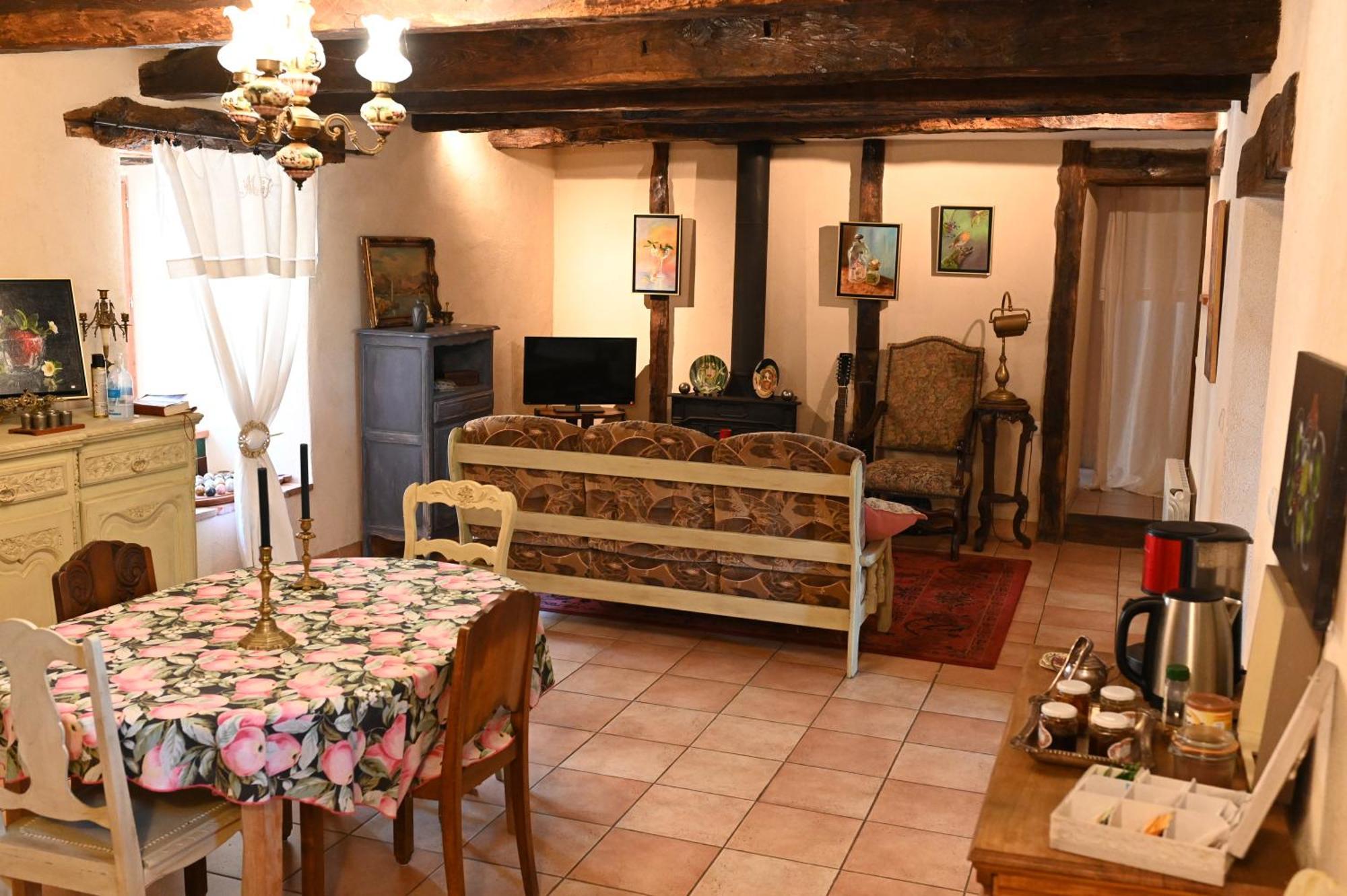 Chambres D'Hotes Le Puits D'Amour Mirandol-Bourgnounac Luaran gambar