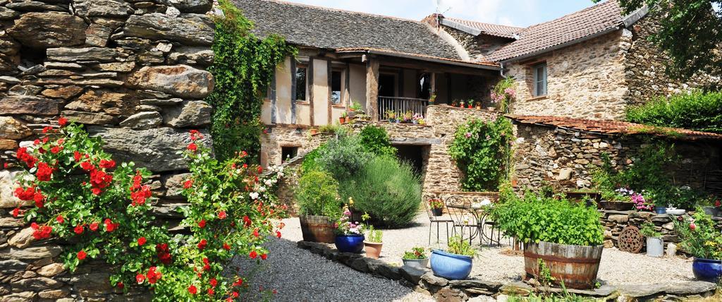 Chambres D'Hotes Le Puits D'Amour Mirandol-Bourgnounac Luaran gambar